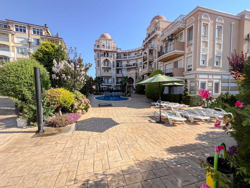 Продава се Тристаен апартамент в с. Равда, Област Бургас - 73 кв.м за 1302 €/кв.м - Снимка #19