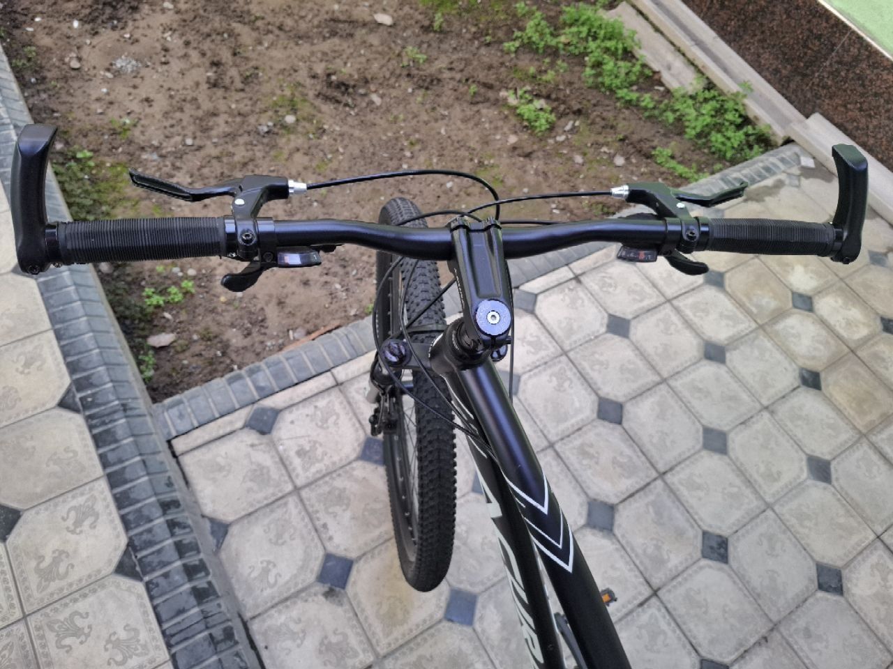 Yangi velosiped 29 razmerlik