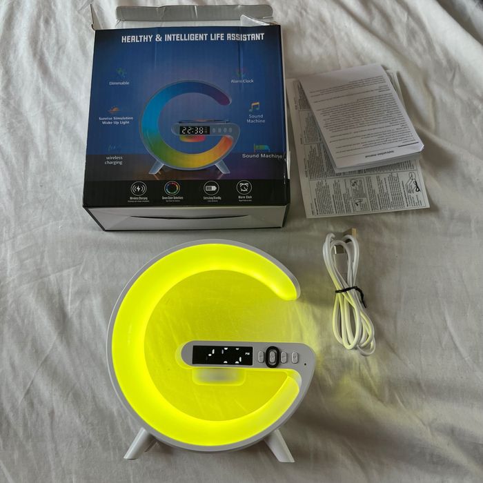 Ceas / bluetooth/ speaker cu lumina