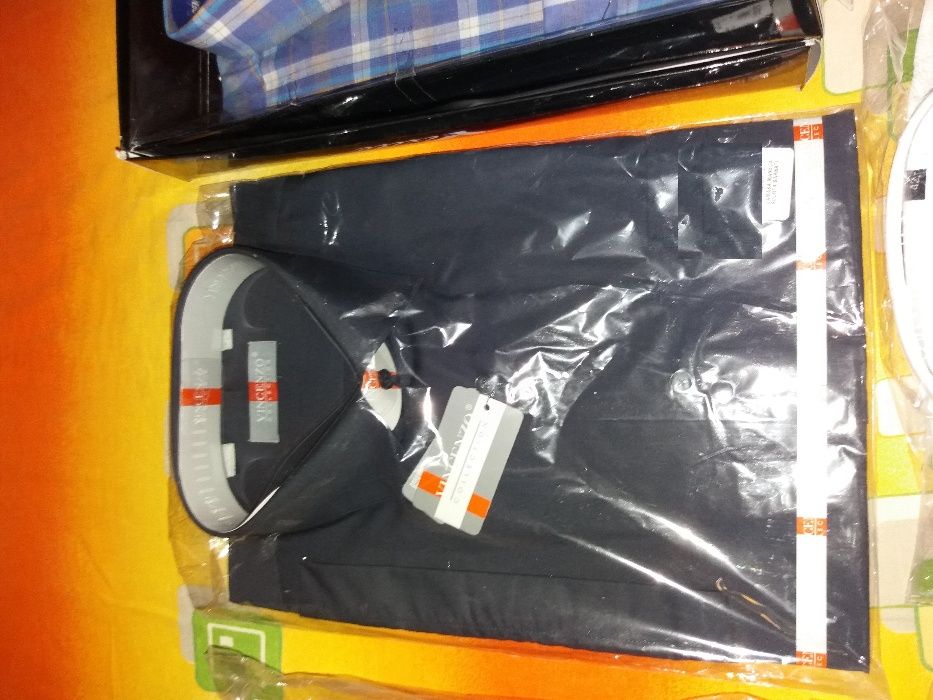 Camasi barbatesti nepurtate. Noi - tipla .