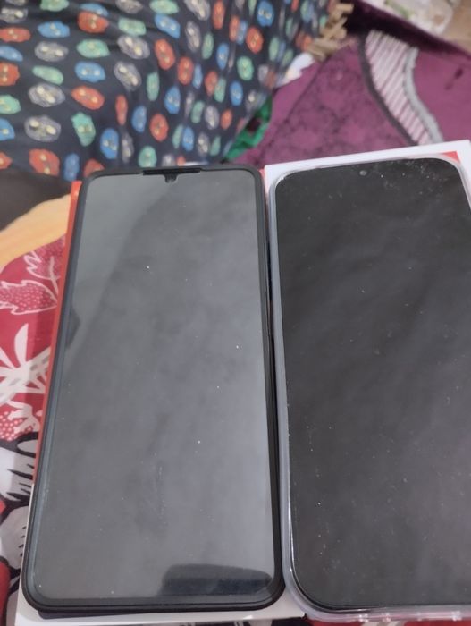 Telefoane 15c și 15c noi cu garanție