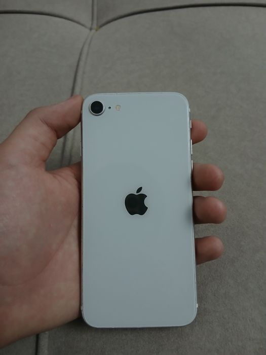 Iphone se2 в отличном состоянии