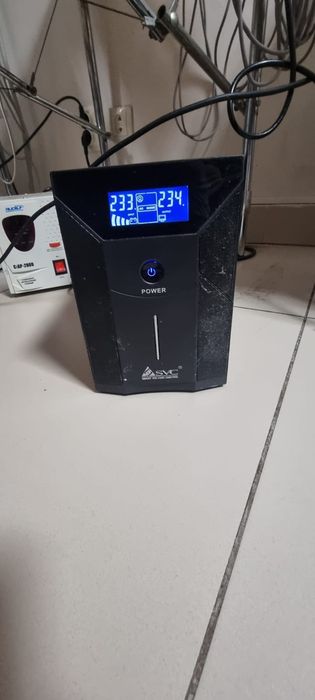 Продам стабилизаторы напряжения