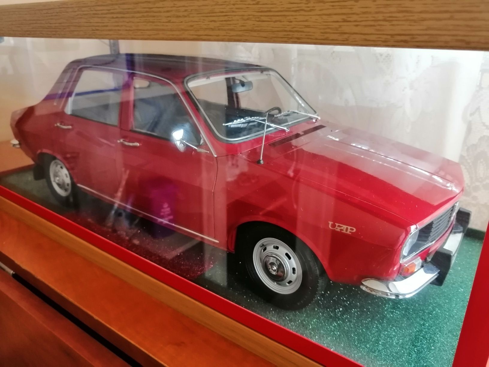 Macheta Dacia 1300