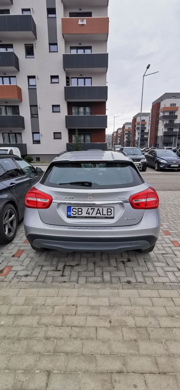 Mercedes GLA 220 CDI 4 Matic Euro 6 fără Ad Blue, Automat 7G tronic