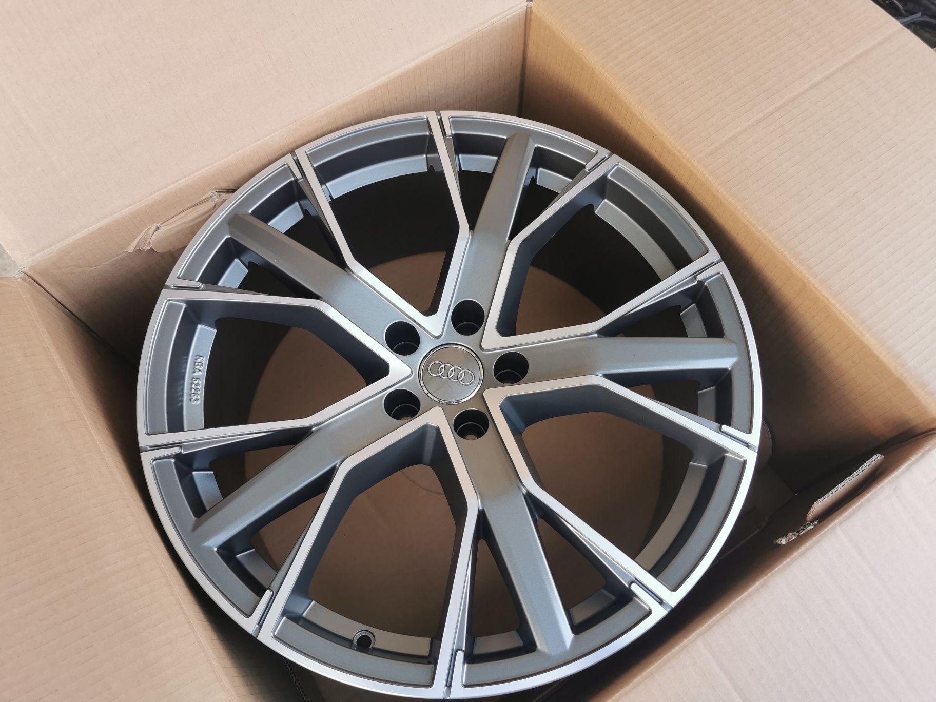 jante de aliaj pentru Audi marca Gmp model Gunner pe 20