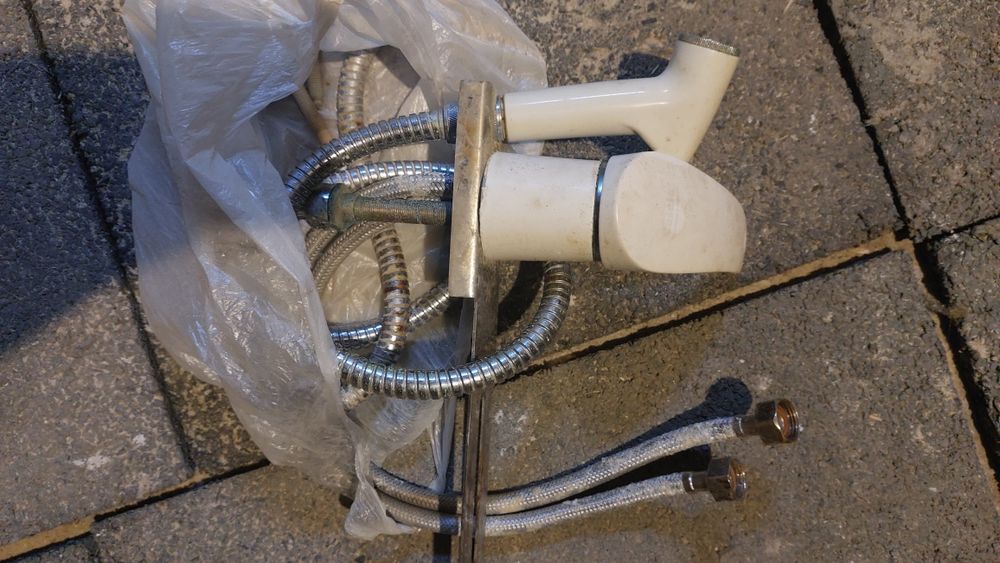 Гигиенический душ для унитаза