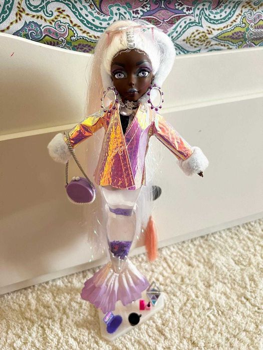 vand papusi Mermaze originale, toate accesoriile incluse