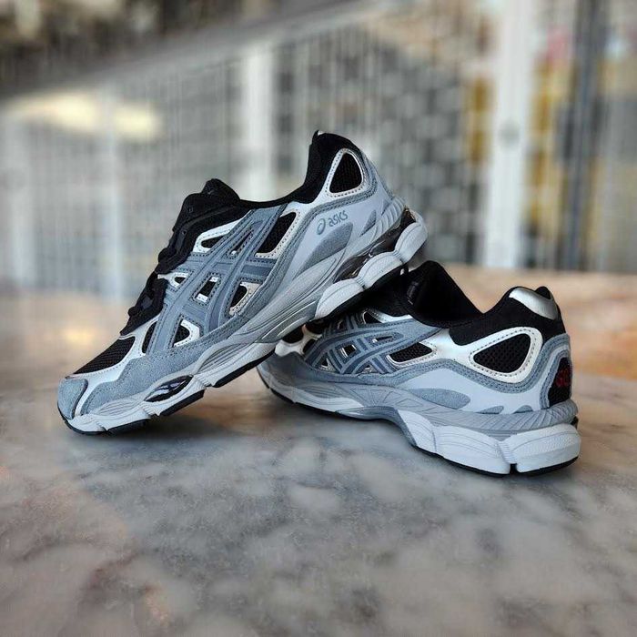 Adidasi ASICS GEL NYC 41/5 - 42 la cutie
