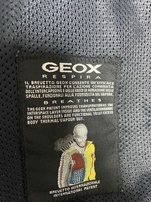 Geox jacheta barbati. XL