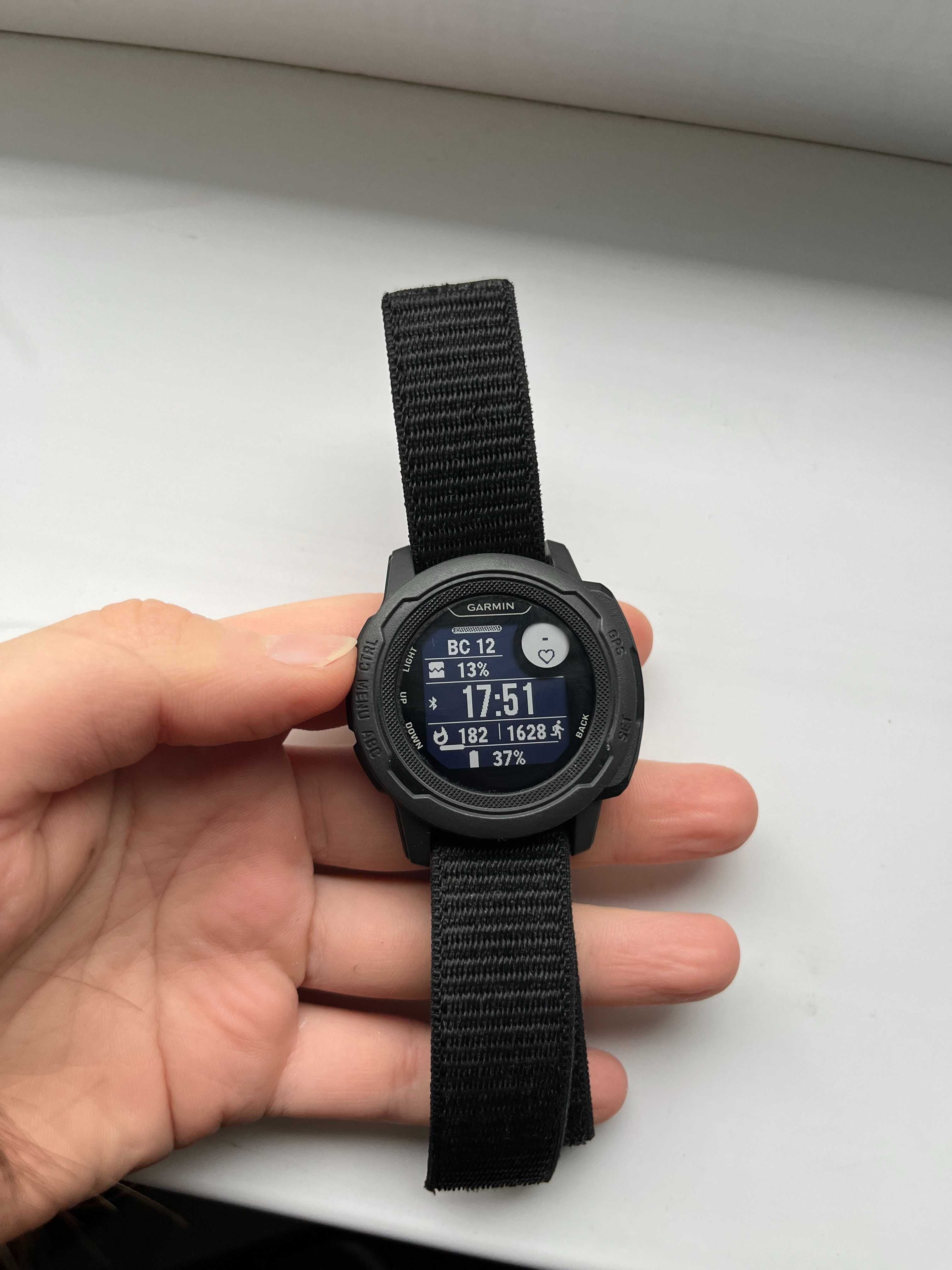 Смарт-часы Garmin Instinct 2S (гарантия)