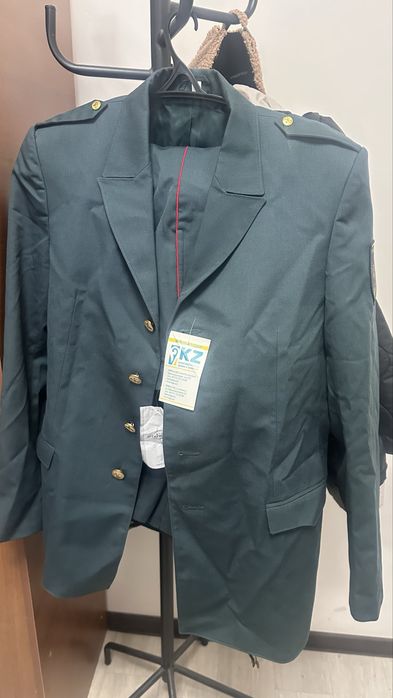 Продается форма цвет полынь шерсть материал