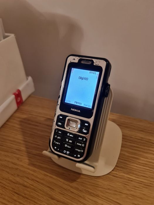 Nokia 7360 negru, telefon vechi de colectie, baterie buna