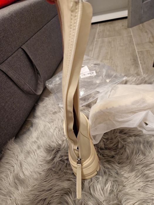 Cizme noi pana la genunghi