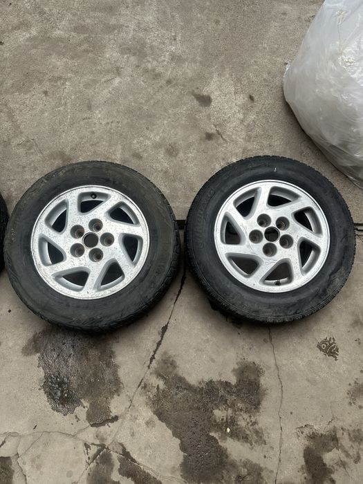Диски с резиной на nissan cefiro