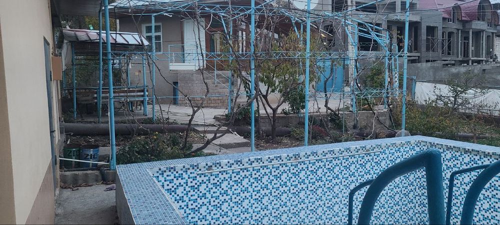 Продаю Своя дача 10 сотик на Чарваке