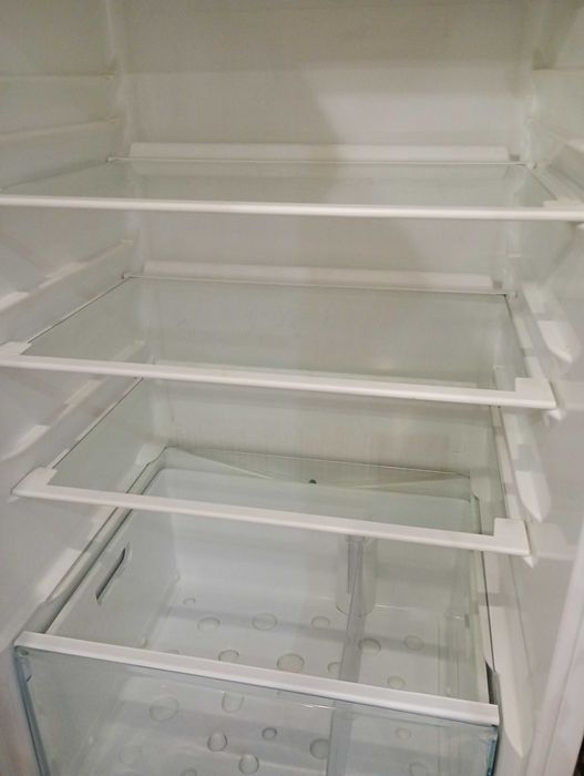 Хладилник Електролукс на части