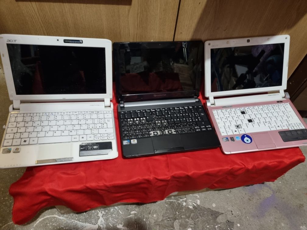 Laptop pentru piese