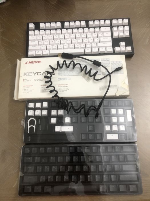 Продается клавиатура ARDOR GAMING Immortality TKL