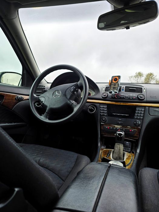 Mercedes Benz E class 3.2 diesel