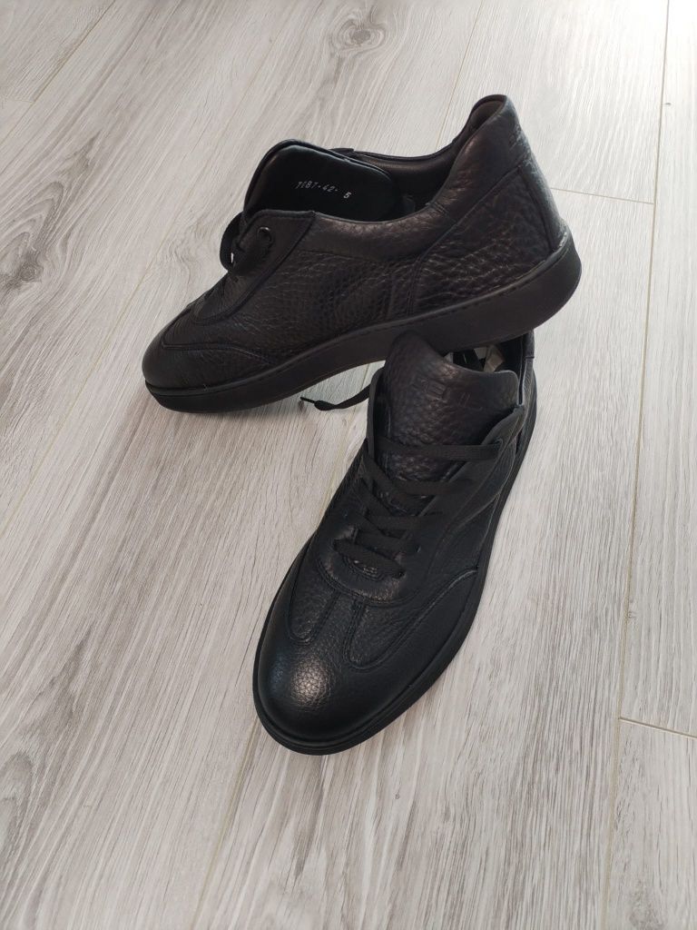 Pantofi sport bărbați