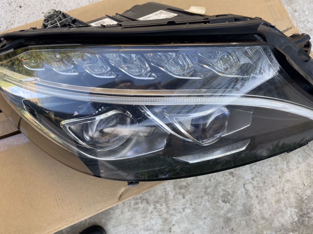 Far Dreapta Mercedes C Class W205 Full Led