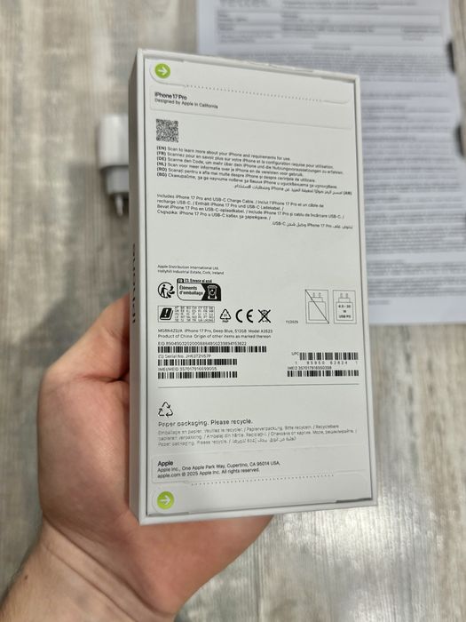 Нов Неразпечатан Iphone 17 Pro 512  GB Deep Blue Гаранционен 3 г.
