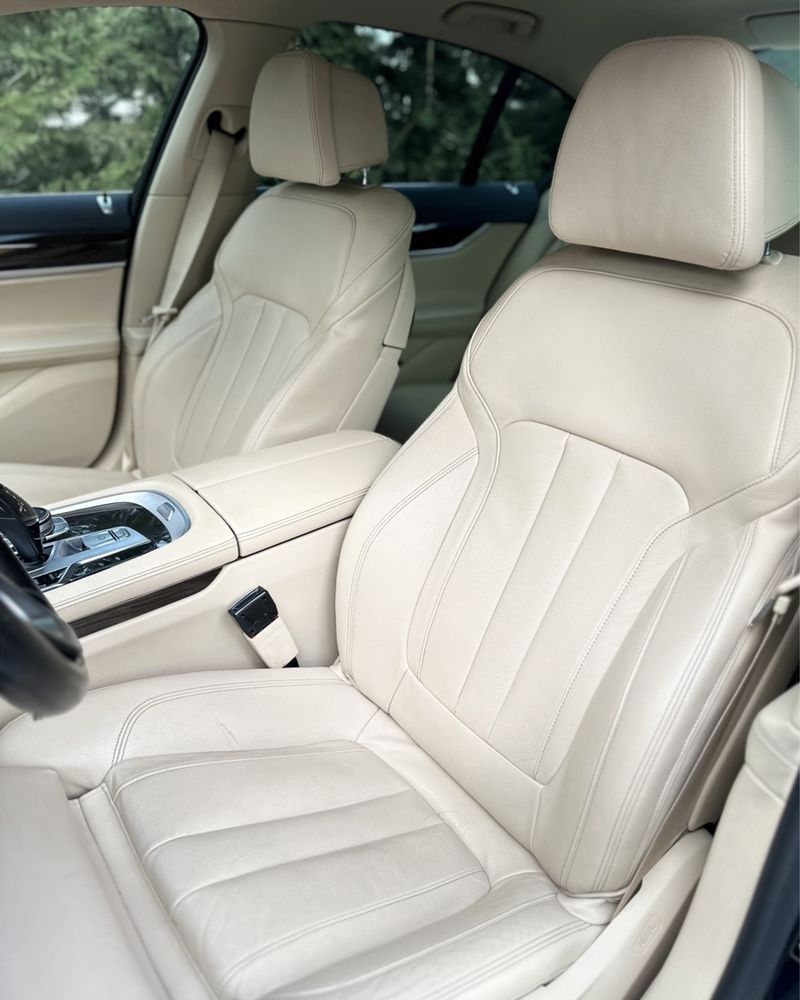 Bmw seria 730 2020 alb perlat M- pachet Xdrive