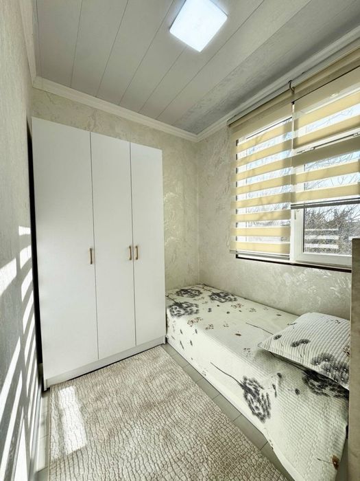 Чиланзар 11 кв Новый Евроремонт 2в3 комнатная.