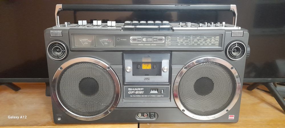 Radio Casetofon Sharp