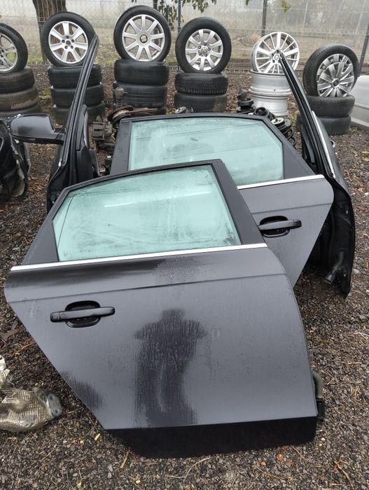 Aripa audi A4 b8.5 LZ7L