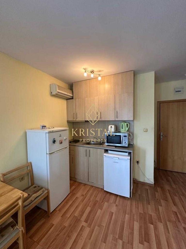 Продава се Едностаен апартамент в к.к. Слънчев бряг - 49 кв.м за 1103 €/кв.м - Снимка #4