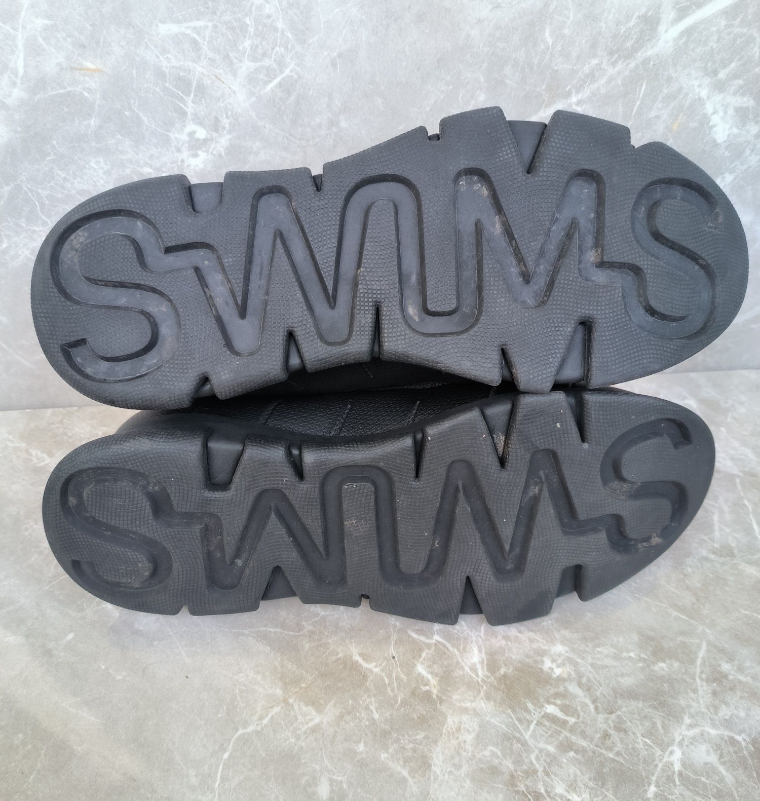SWIMS Men's City Hiker Sneaker in Black 44
