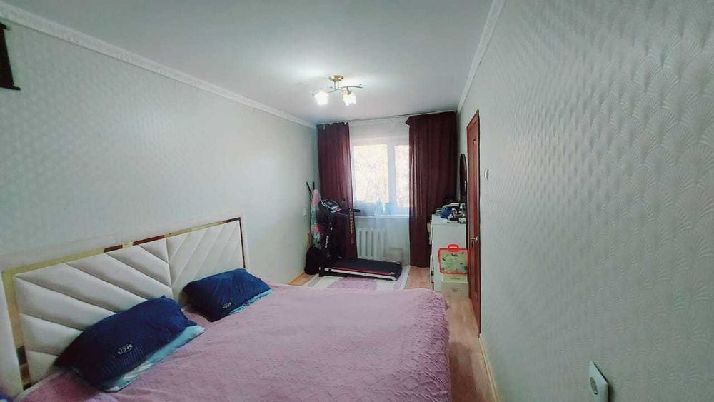 Продаю благоустроенную 2-х комнатную в 13-м мкр. Майкудука