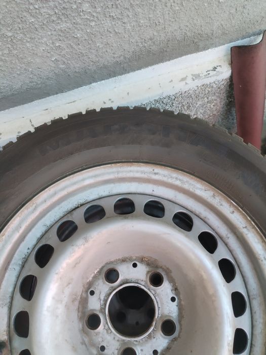 Зимни гуми 15 и 16 цола