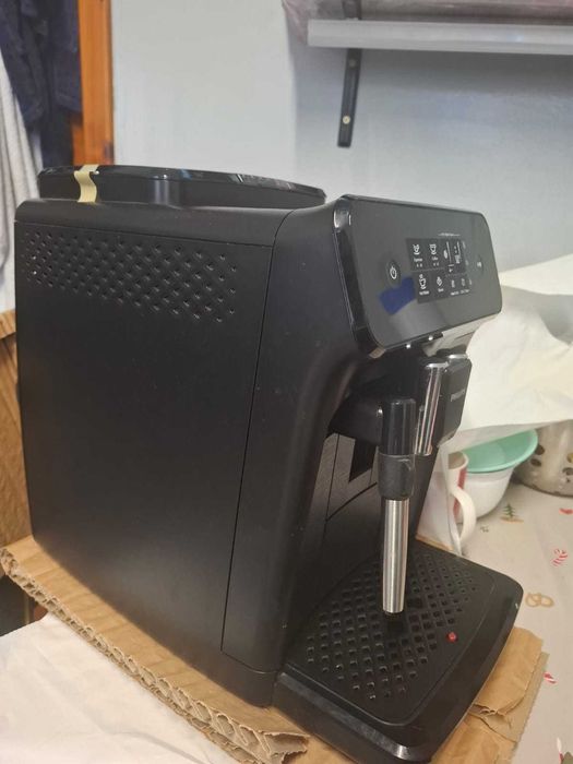 Filtrul de cafea automat Philips Series 1200 EP1220/00