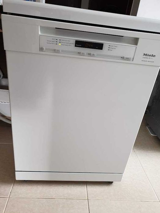 Auto Open - Съдомиялна Miele - 14 Комплекта - Свободностояща - 60см