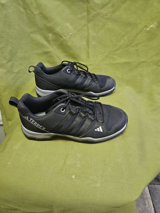 Туристически обувки ADIDAS-TERREX-TRAXION