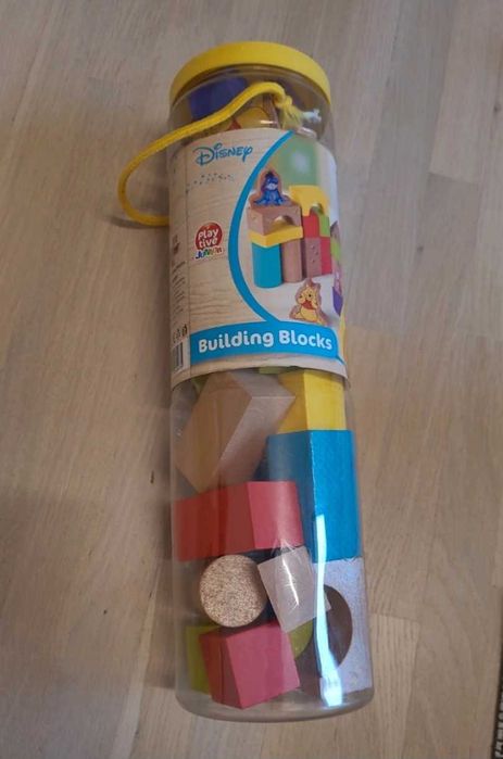 Piese de constructie playtive