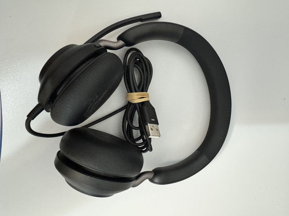 Căști Jabra Evolve2 40 – NOI, profesionale cu USB