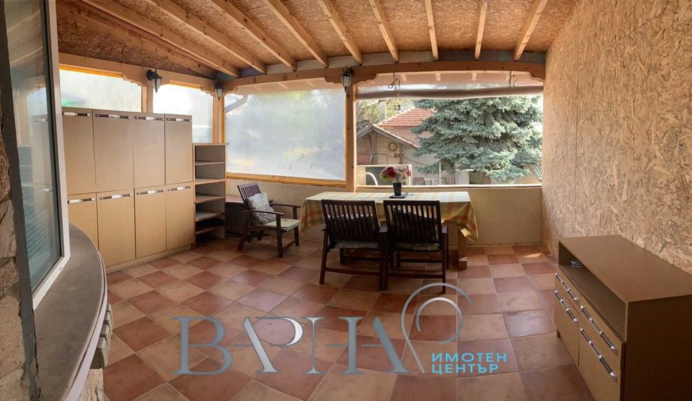 Дава се под наем Двустаен апартамент в Варна, Център - 100 кв.м за 331.5 € - Снимка #6