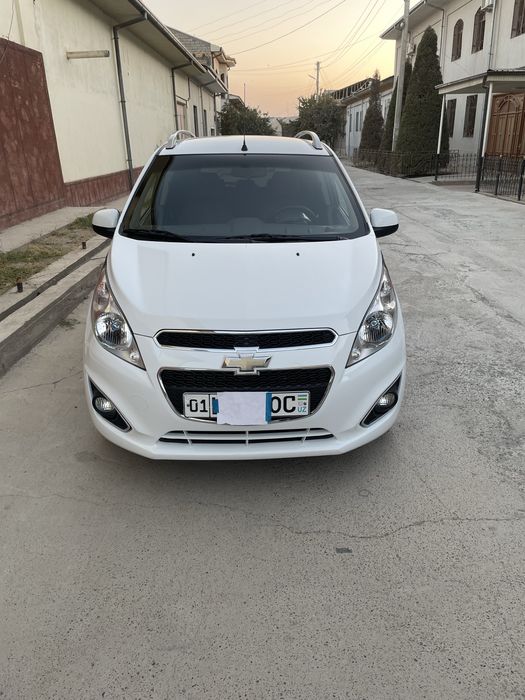 Spark sotiladi arzon