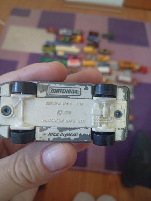 Mașinuțe matchbox