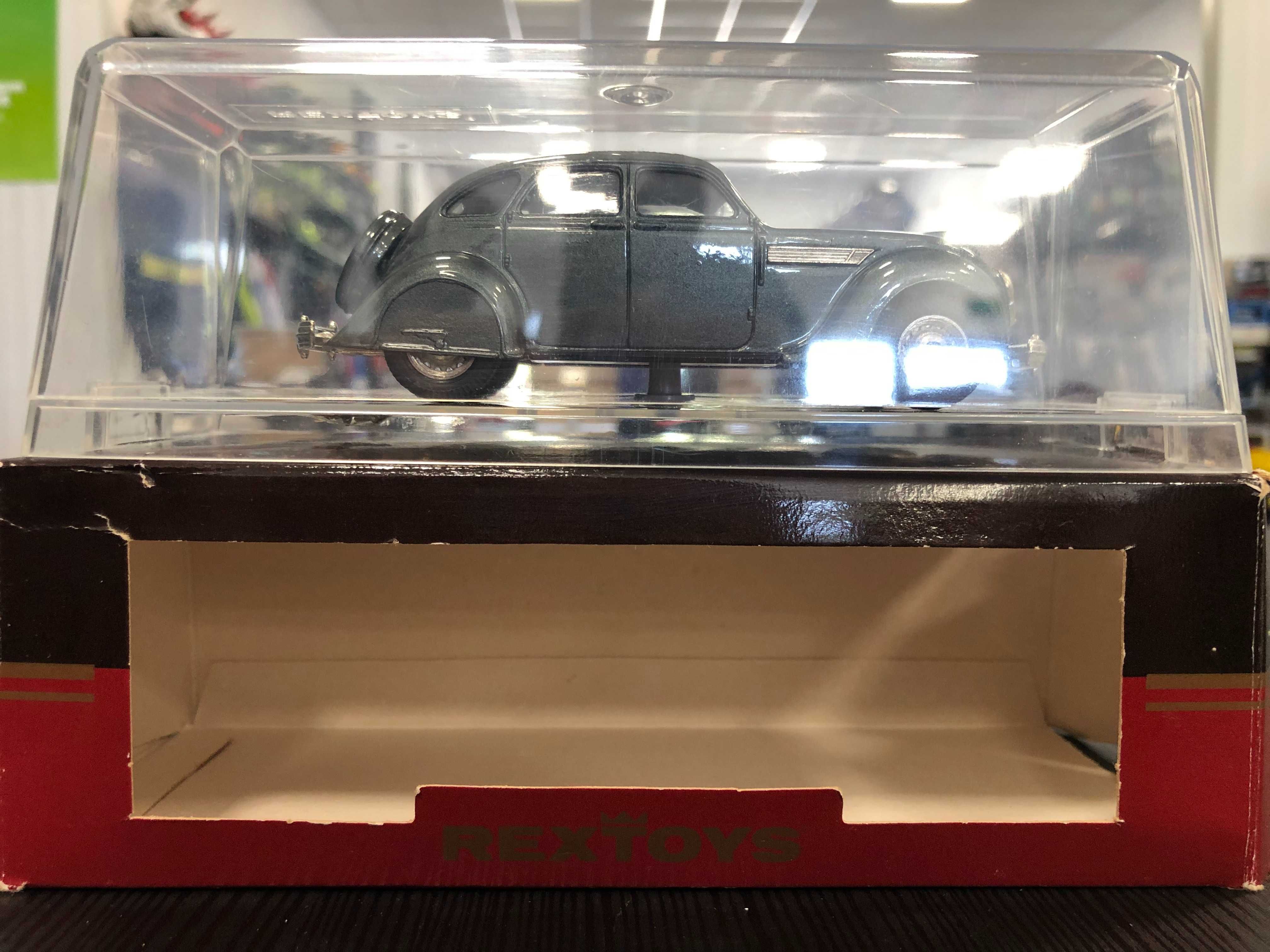Метална колекционерска количка REXTOYS CHRYSLER AIRFLOW 1:43 НОВА