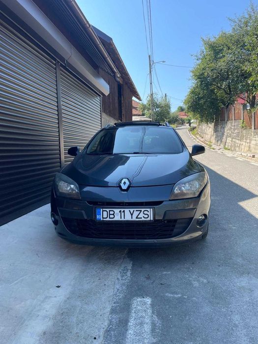 RENAULT MEGANE 2011  1,6 BENZINA + GPL Euro 5 - Panoramic