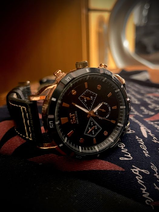 Часовник S&T оргинален