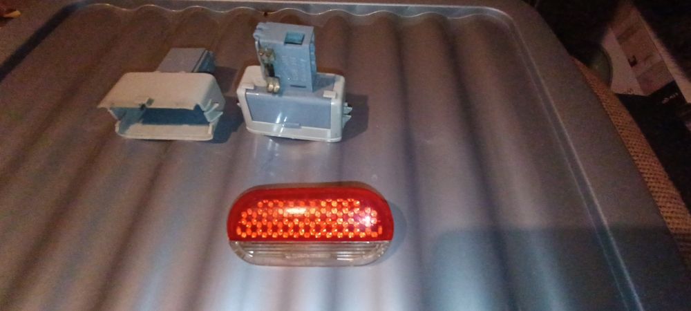 Vand accesorii auto