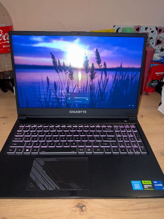 Геймърски лаптоп gaming laptop GIGABYTE G5