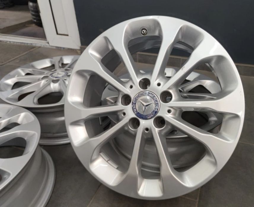 5х112 мерцедес  Mercedes-Benz GLA 5×112 w156 17 цола джанти с датчици