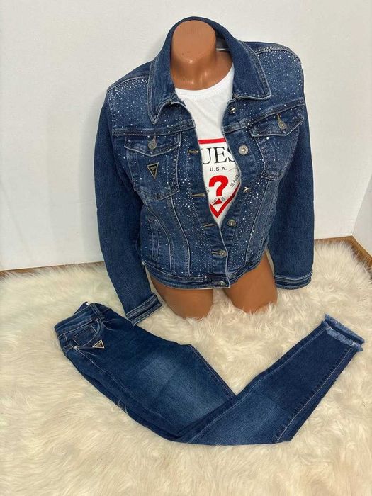 Vand set format din 3 piese